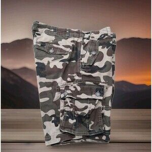 DITCH PLAINS CAMO CARGO SHORTS MEN'S SIZE 34 X 9" STRETCH EUC